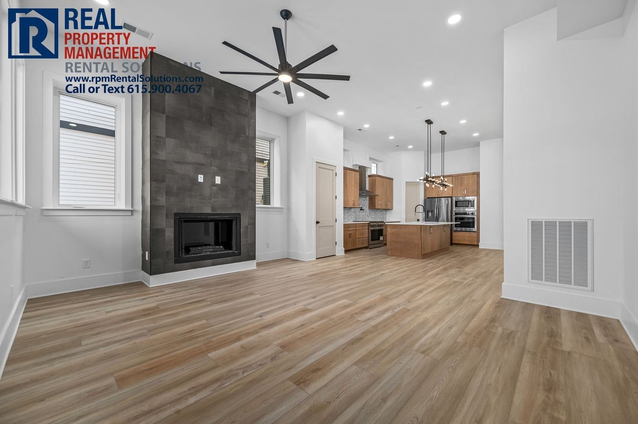 1510 Boscobel St - Photo 2 of 31