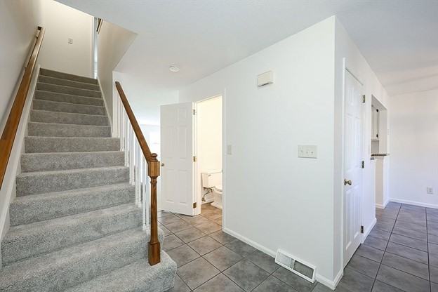 11 Laurelwood Drive - Photo 2 of 14