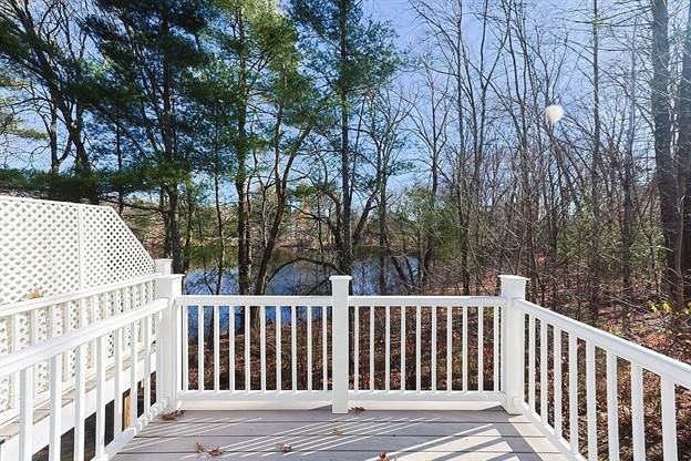 11 Laurelwood Drive - Photo 3 of 14