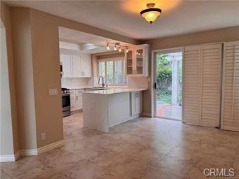 29471 Castle Rd - Photo 2 of 8