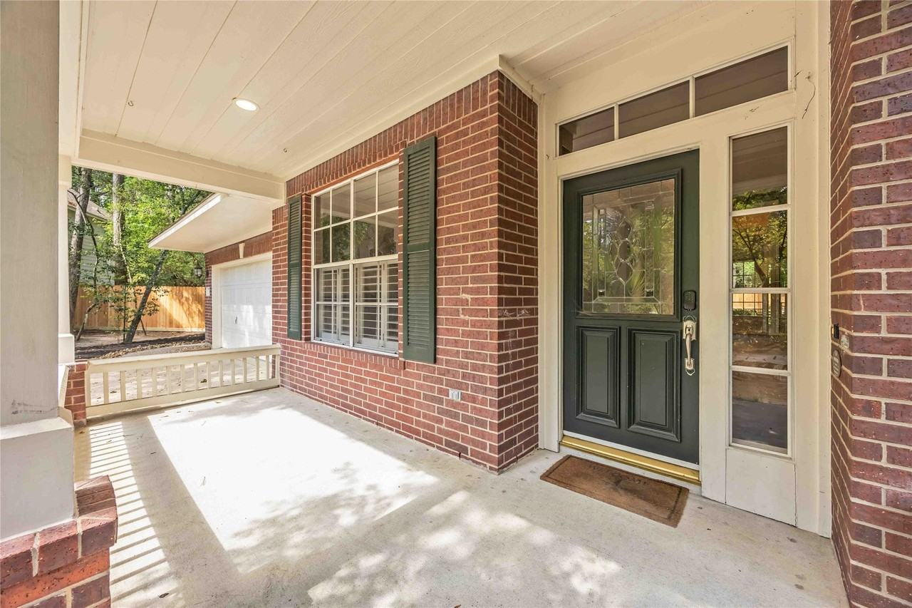 11 Alden Glen Ct - Photo 4 of 48