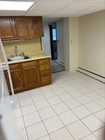 27 B MIDDLETON ST - Unit B - Photo 2 of 4