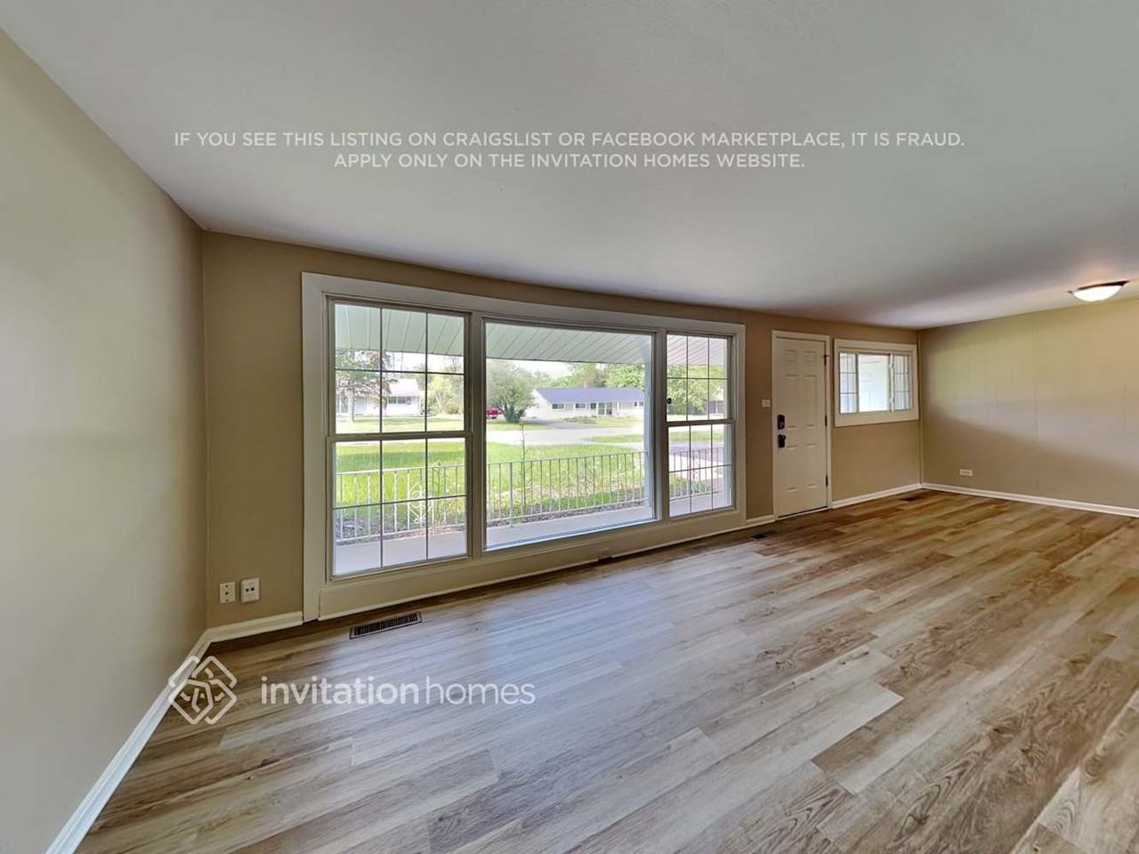 4451 177th Pl - Photo 4 of 19