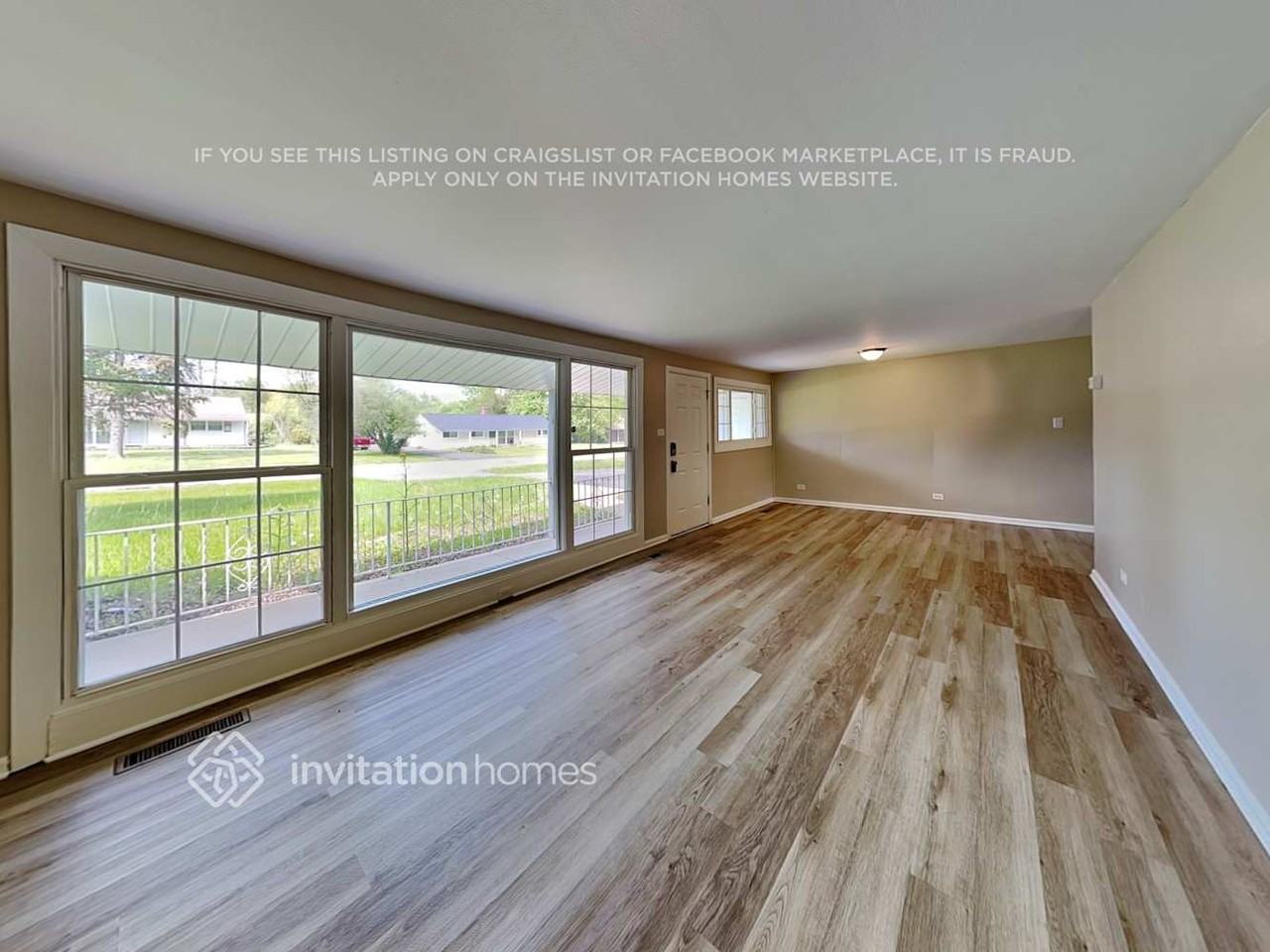 4451 177th Pl - Photo 3 of 19