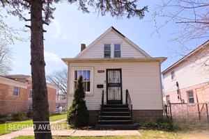 featured image of 9248 S Lowe Ave