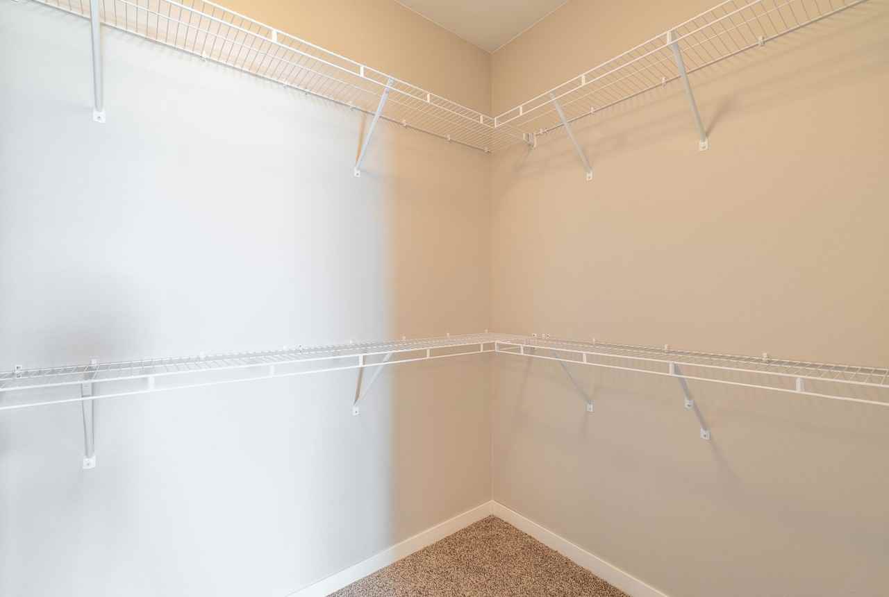 Live at Dwell! - Photo 6 of 50