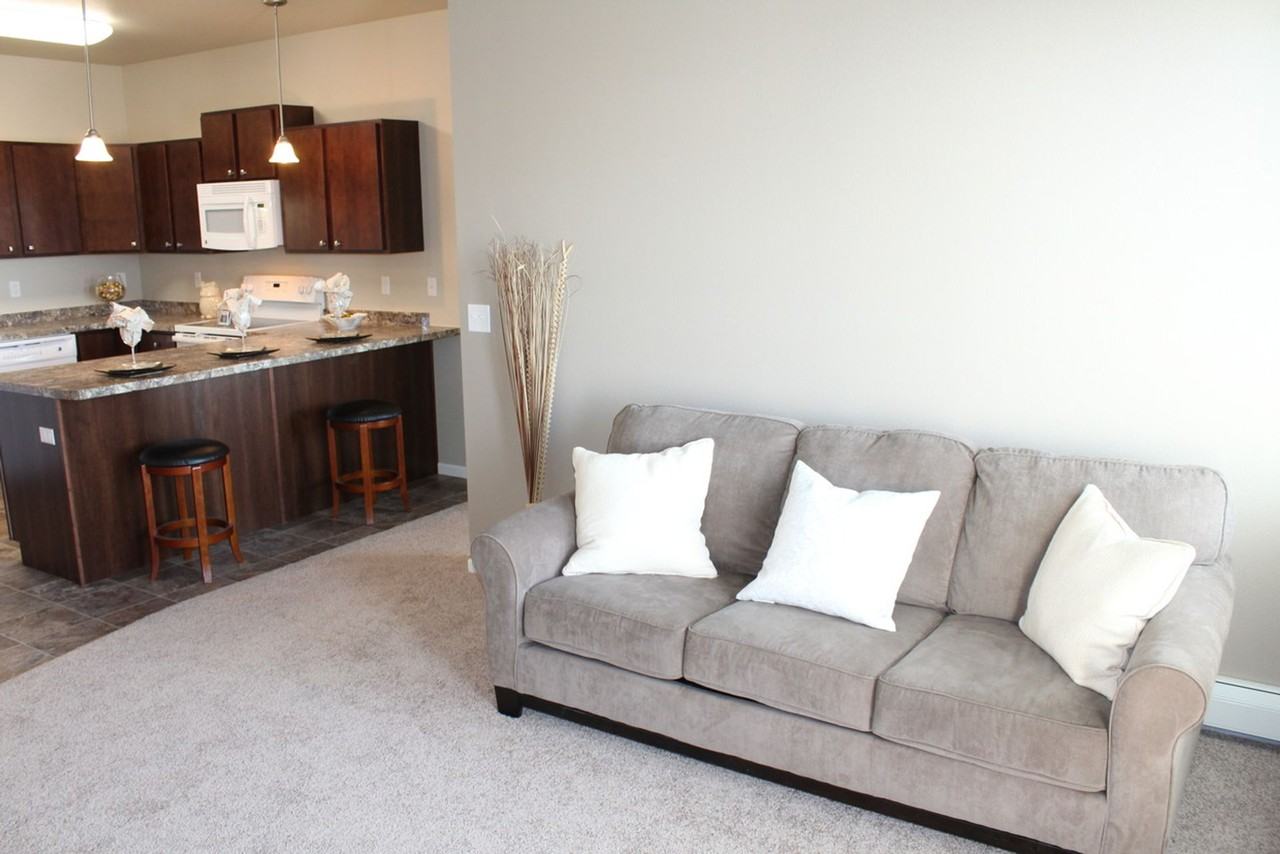 Whispering Creek II - Photo 5 of 9