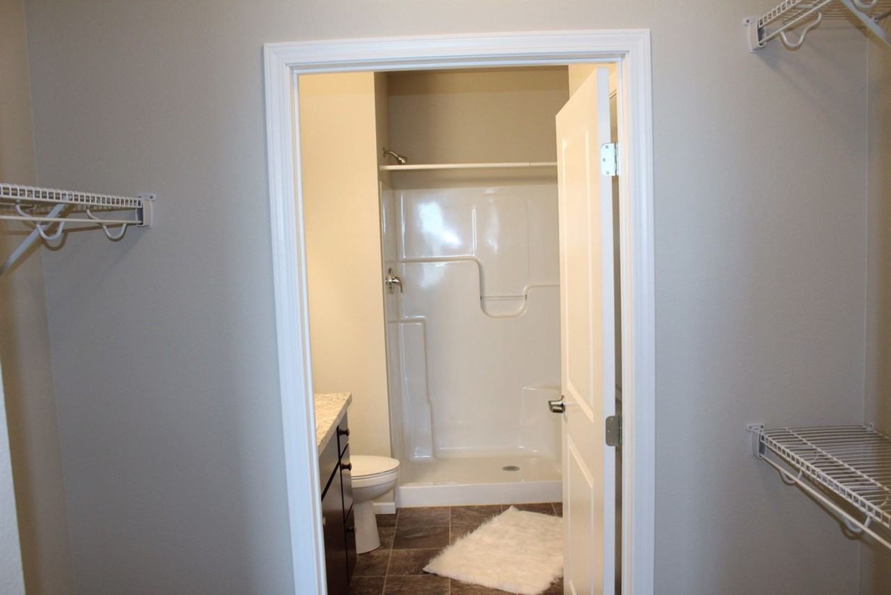 Whispering Creek II - Photo 7 of 9