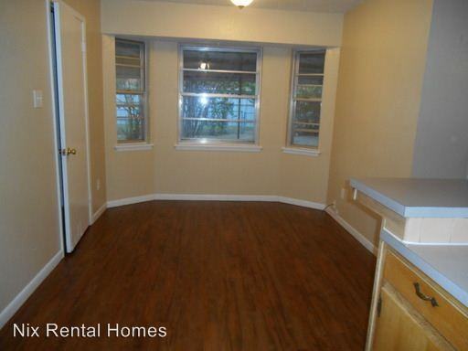 2405 SE 10th St - Photo 2 of 22