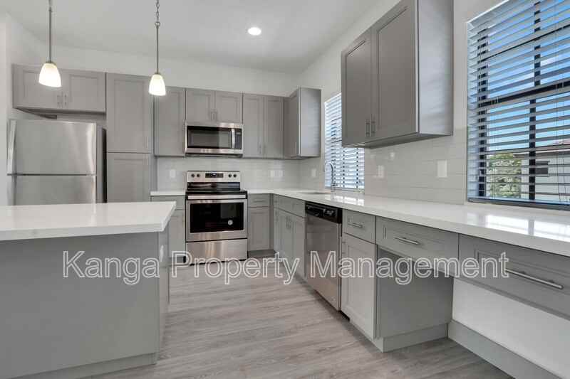 540 Ne 14th Ct #102 - Photo 2 of 16