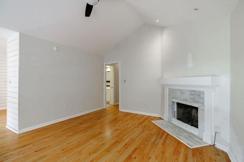 1011 Jeremy Dr - Photo 3 of 28