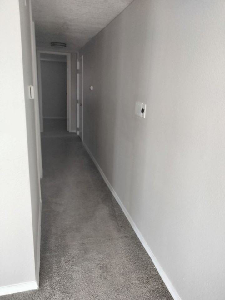 Welcome to Route 66 Apartments in Albuquerque, NM - Photo 5 of 14