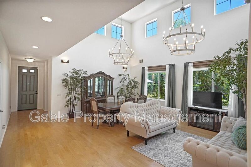 14289 Wrangell Ln - Photo 2 of 29