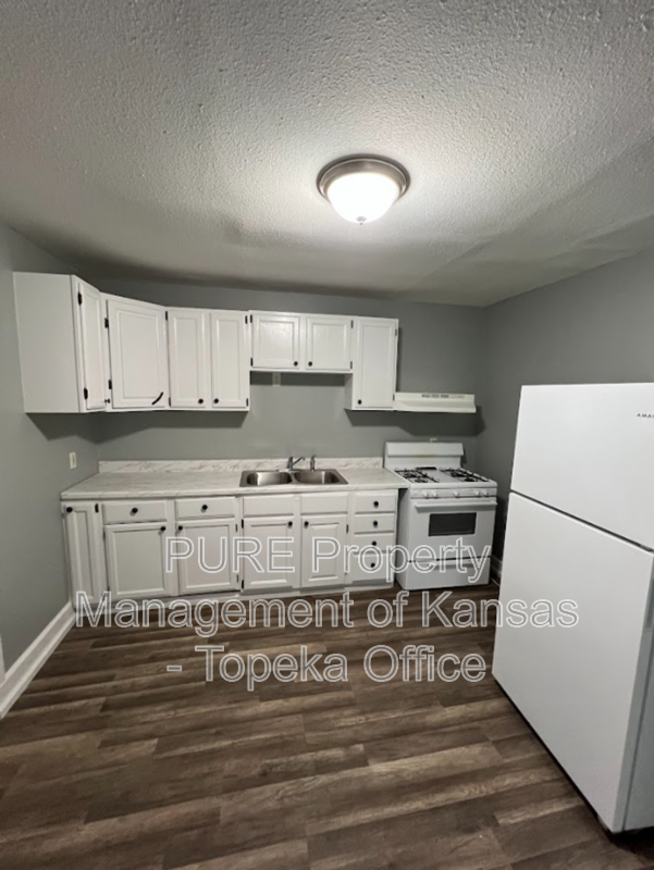 1021 Sw Woodward Ave - Photo 6 of 22