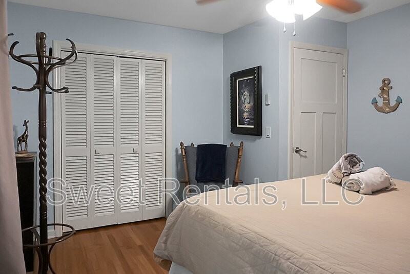 1831 Jaywood Cir - Photo 2 of 50