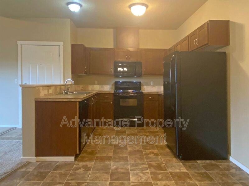 537 Catron St N #537-05 - Photo 4 of 22