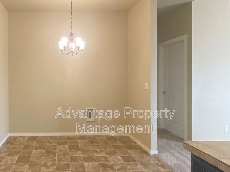 537 Catron St N #537-05 - Photo 5 of 22