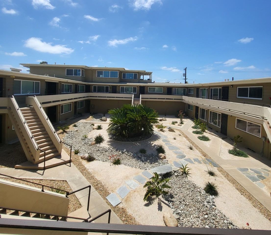 3550 Park - Photo 2 of 4