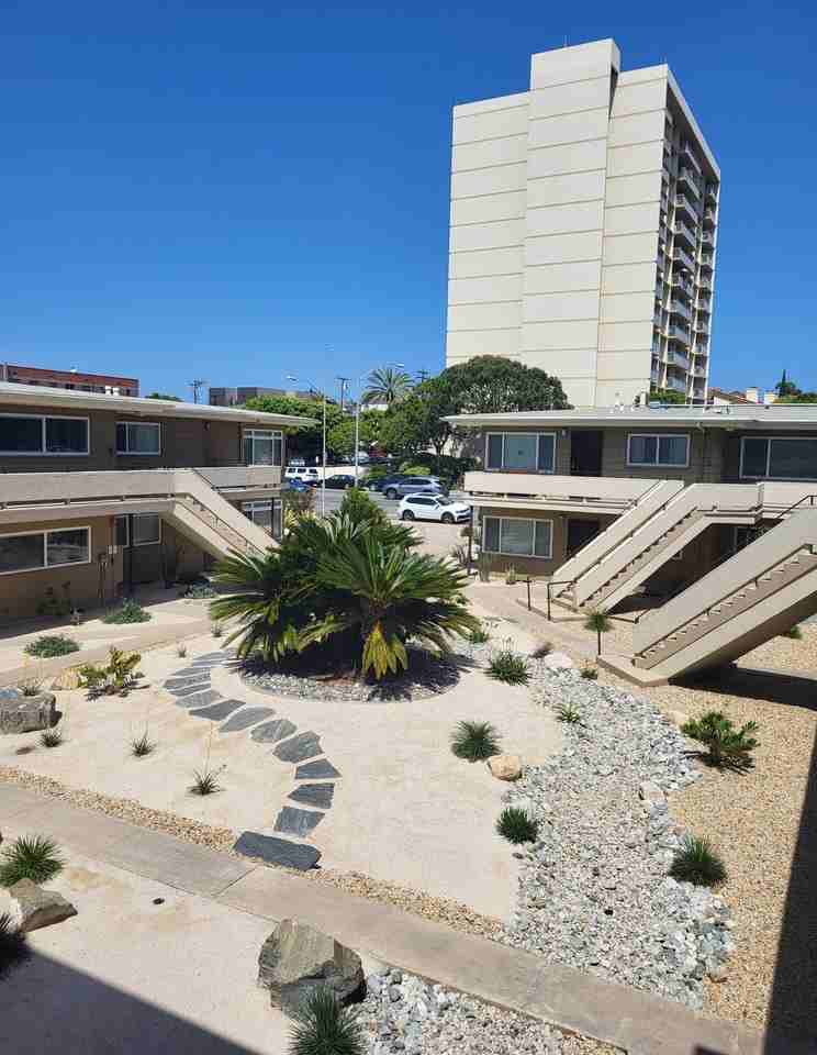 3550 Park - Photo 3 of 4