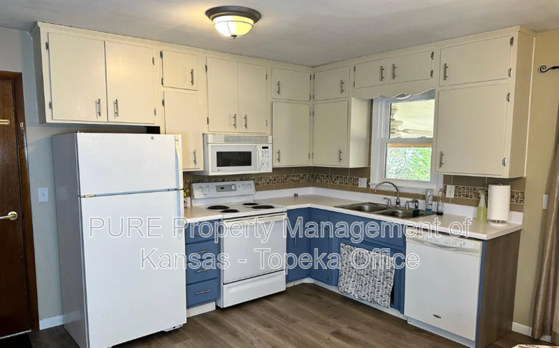 5216 Sw 33rd St - Photo 6 of 19