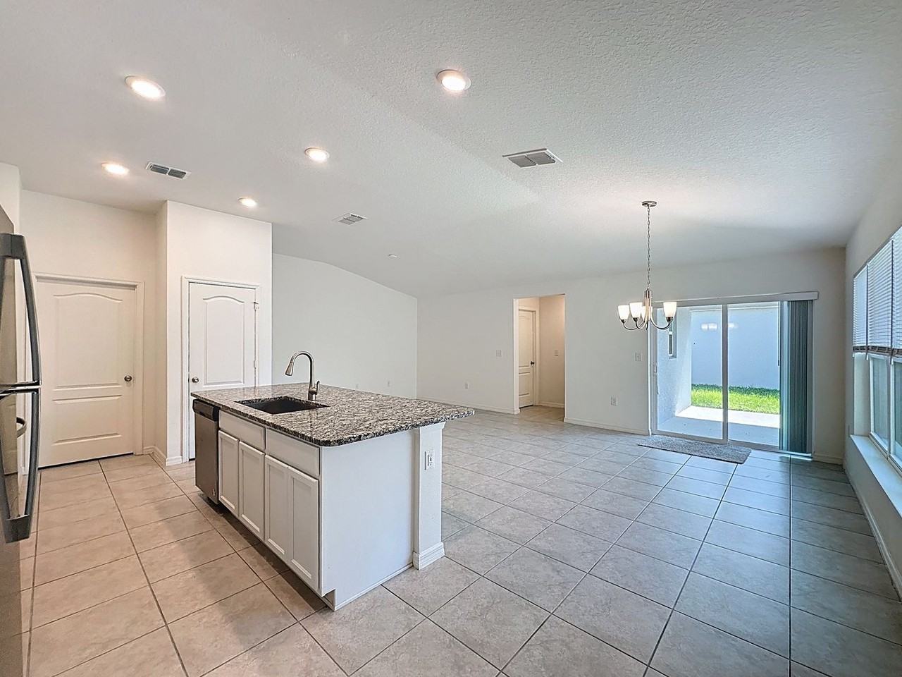 707 Scrub Oak Hammock Rd - Photo 4 of 42