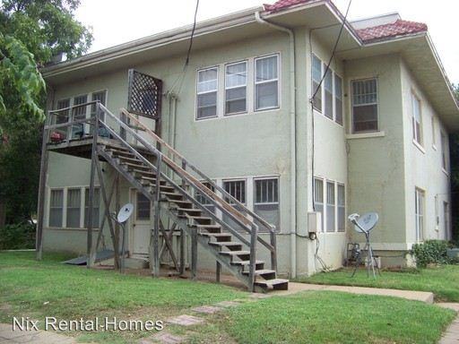 401 NW 2nd Street - Photo 2 of 12