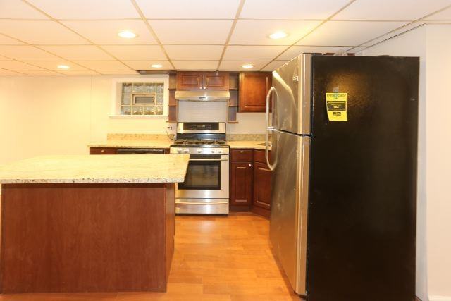 1473 W Erie St #G - Photo 4 of 18
