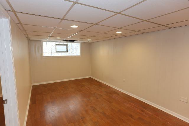 1473 W Erie St #G - Photo 5 of 18