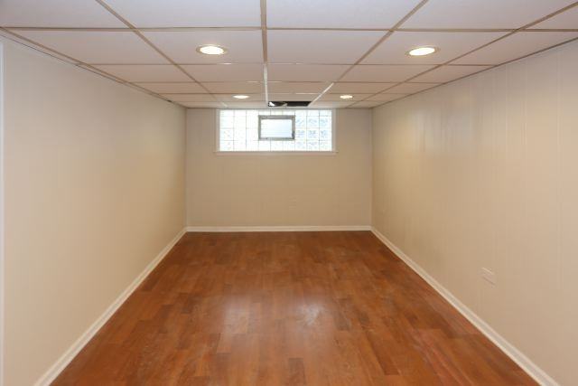 1473 W Erie St #G - Photo 6 of 18