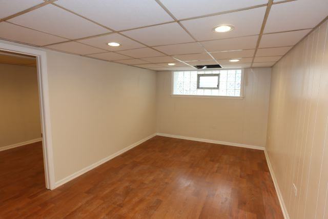 1473 W Erie St #G - Photo 7 of 18