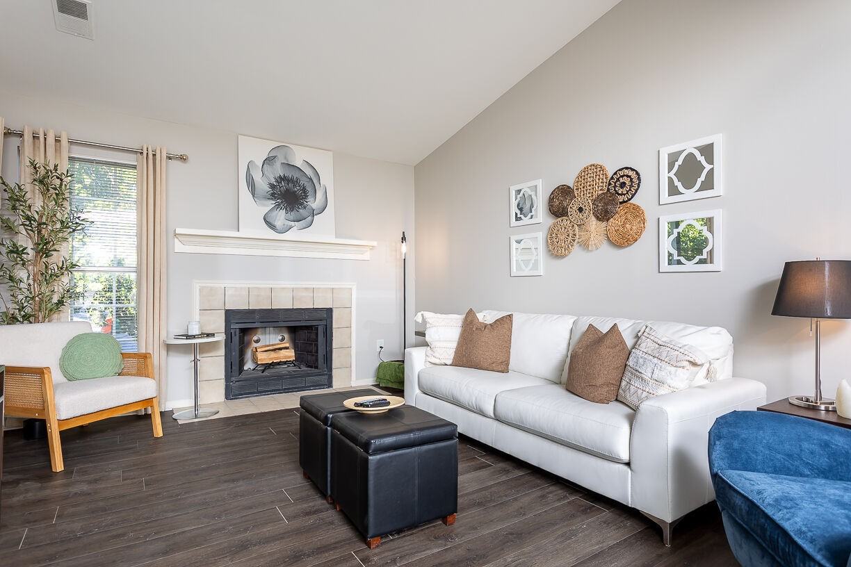 Lakeshore Apartments - Photo 3 of 135