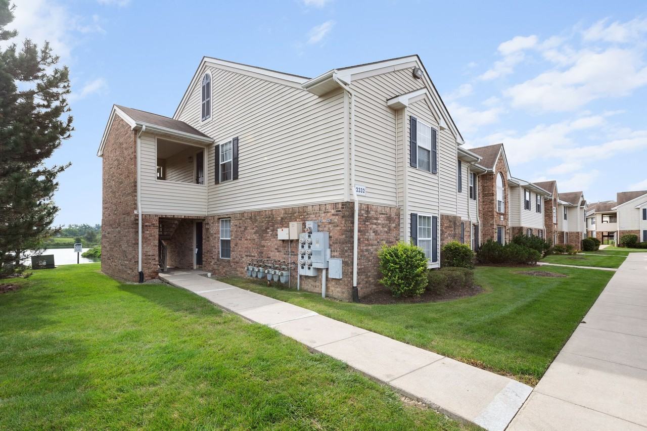 Island Club - Photo 6 of 85