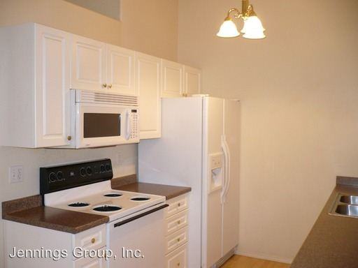 16 E. Lakeview - Photo 2 of 12