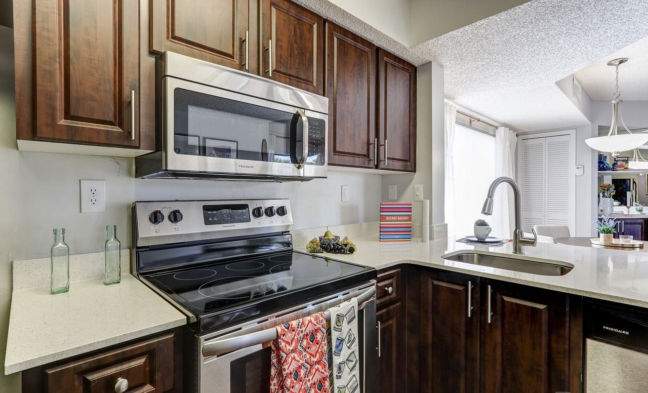 Lakeridge at the Moors - Photo 3 of 112