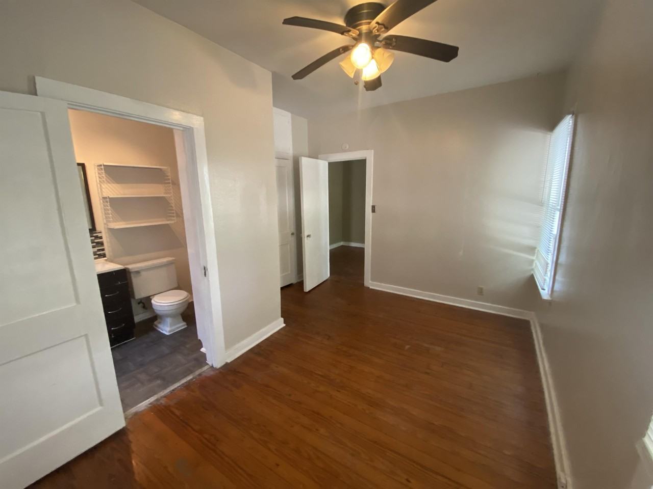 Taft (2014) - Photo 7 of 11