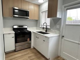 924-934 Termino Ave - Photo 1 of 1