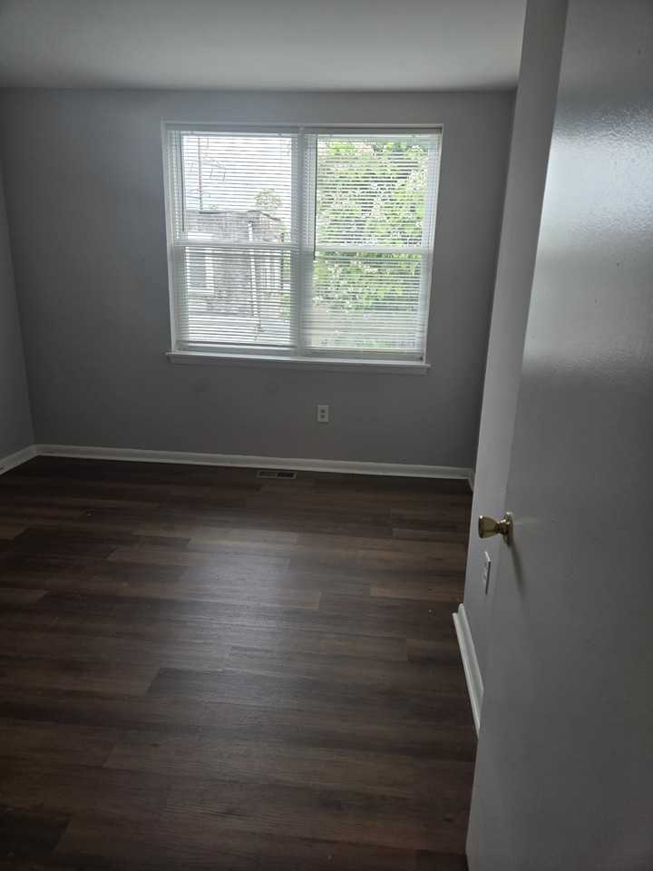 4206 West Girard Avenue - Photo 7 of 12