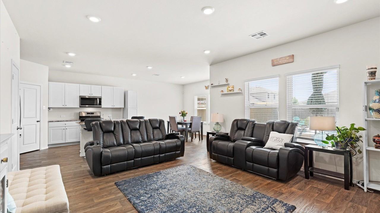 2826 Wolfcreek - Photo 5 of 23