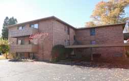 181 Maplewood Dr - Photo 1 of 1
