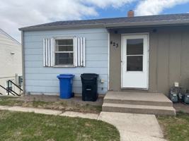 featured image of 423 E Saint Patrick St