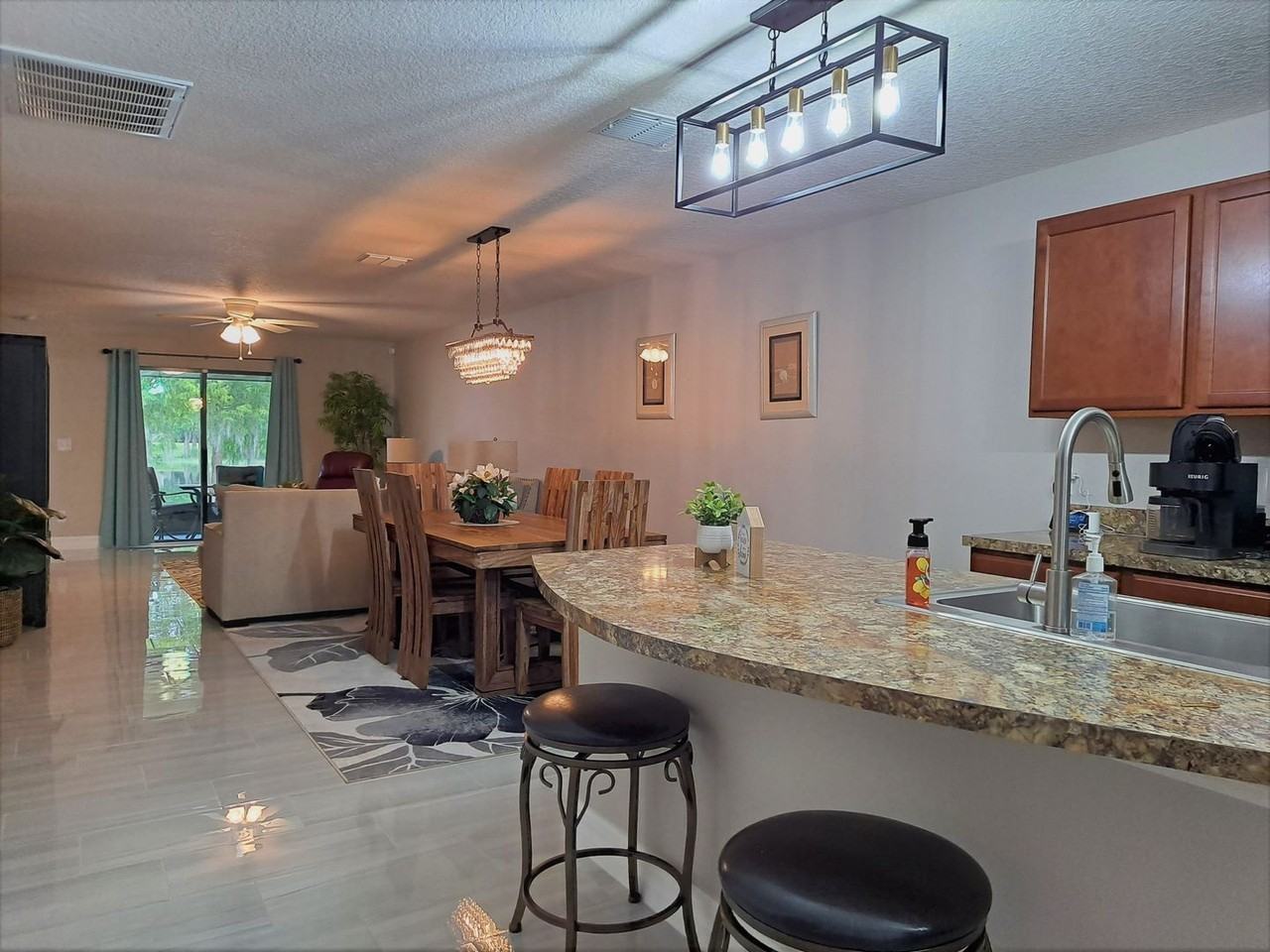 5513 Maggiore Blvd - Photo 3 of 26