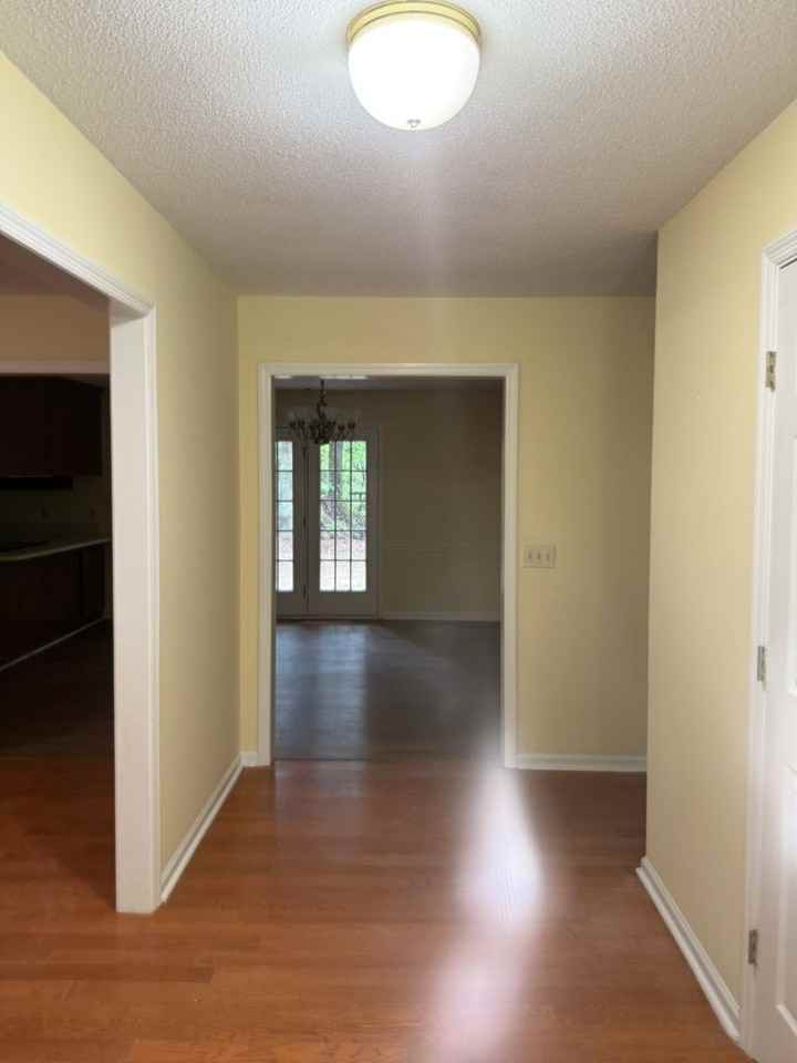 510 Whistlestop Cir - Photo 2 of 17