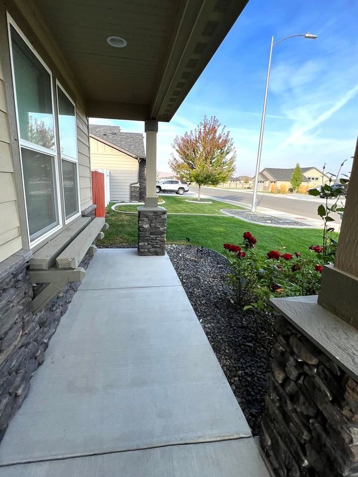 6337 Marble St - Photo 3 of 50