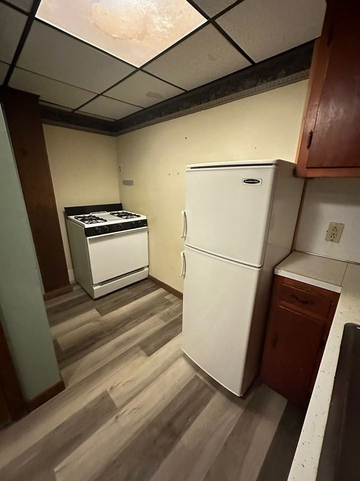 640 Main Road North - Photo 6 of 11