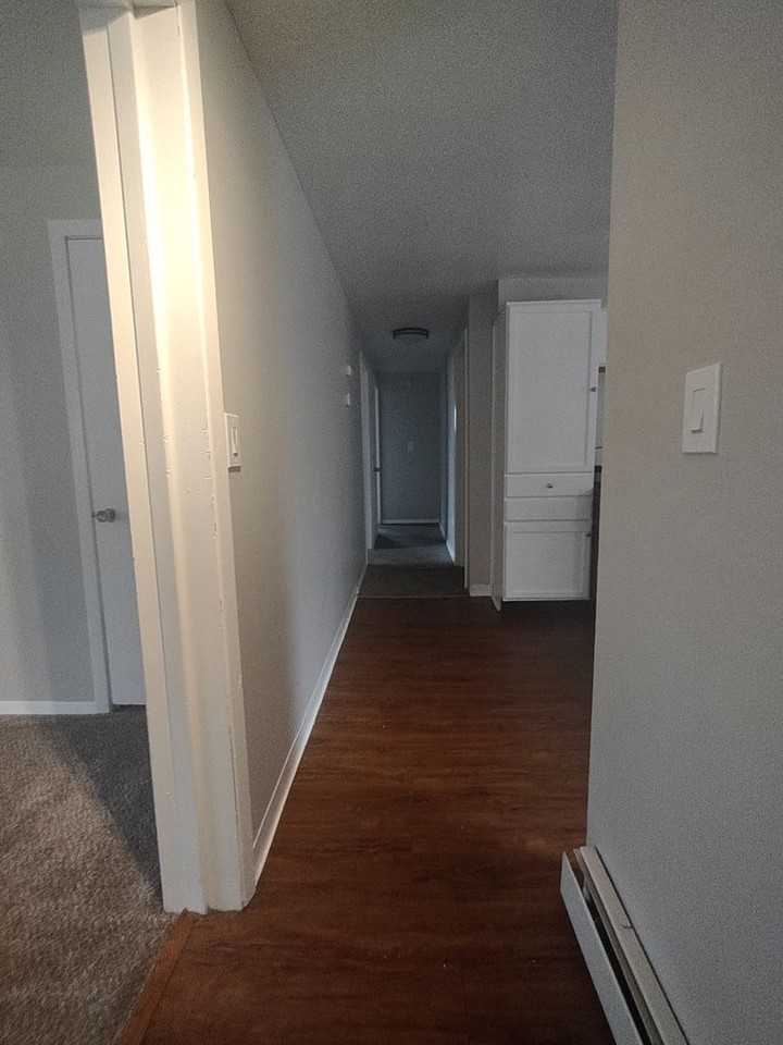 15005 Lawndale Ave - Photo 2 of 16