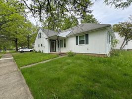 featured image of 1037 Keystone Dr