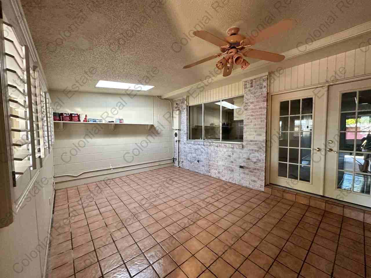 1281 Colonial Pkwy - Photo 7 of 17