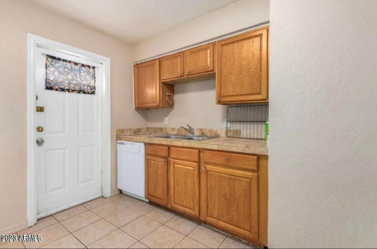 7101 N 36th Ave #128 - Photo 3 of 8