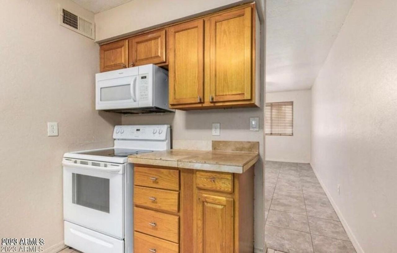 7101 N 36th Ave #128 - Photo 4 of 8
