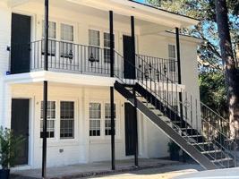 featured image of 1420 River Front Dr